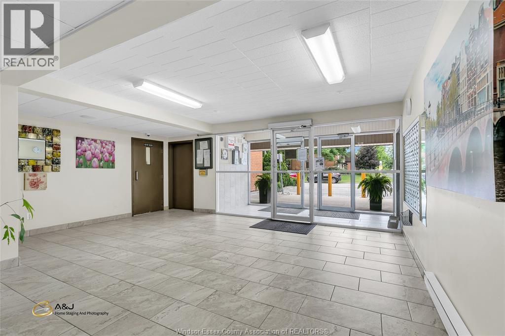 6311 Thornberry Crescent Unit# 300, Windsor, Ontario  N8T 3A5 - Photo 6 - 26023125