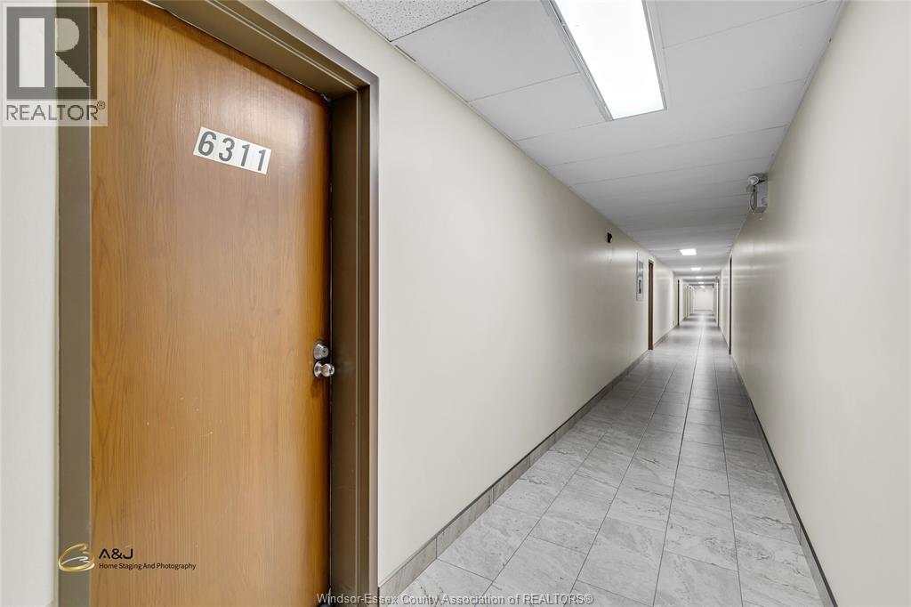 6311 Thornberry Crescent Unit# 300, Windsor, Ontario  N8T 3A5 - Photo 8 - 26023125