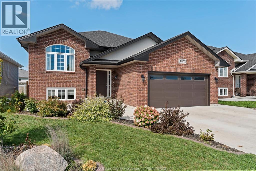 392 Cypress Lane, Lakeshore, Ontario  N8L 1A8 - Photo 2 - 26023146