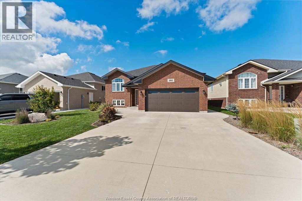 392 Cypress Lane, Lakeshore, Ontario  N8L 1A8 - Photo 3 - 26023146