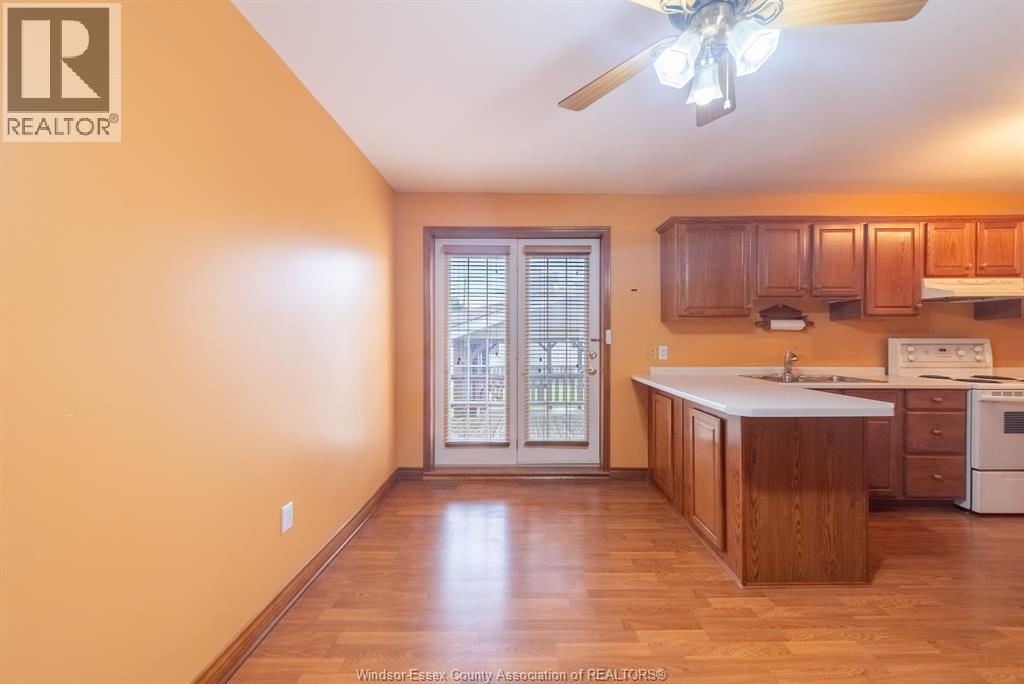 12353 Tecumseh Road East, Tecumseh, Ontario  N8N 1M5 - Photo 11 - 26023171