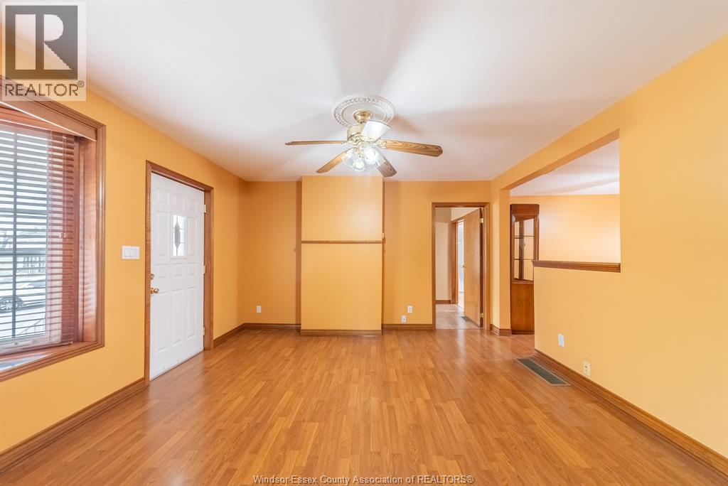 12353 Tecumseh Road East, Tecumseh, Ontario  N8N 1M5 - Photo 5 - 26023171