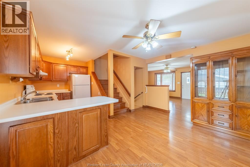 12353 Tecumseh Road East, Tecumseh, Ontario  N8N 1M5 - Photo 8 - 26023171