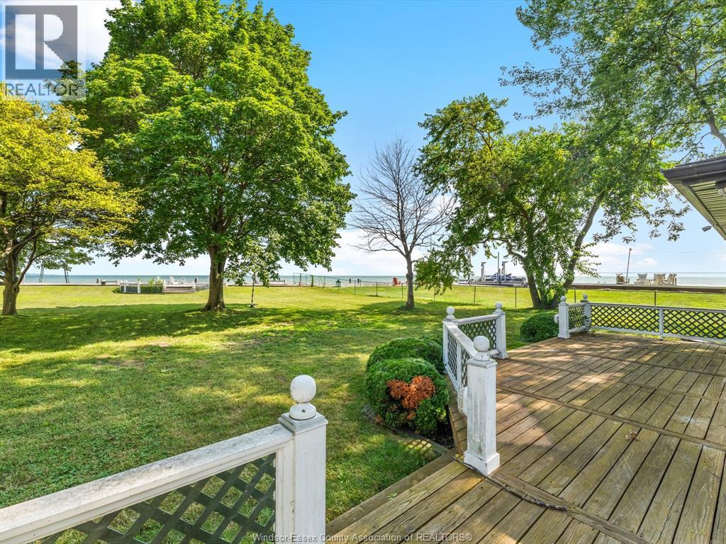 13050 Riverside Drive East, Tecumseh, Ontario  N8N 1A8 - Photo 15 - 26023164