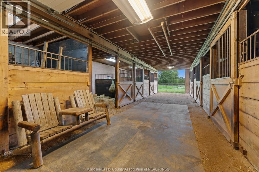 4913 4th Concession Rd E East, Harrow, Ontario  N0R 1G0 - Photo 11 - 26023184