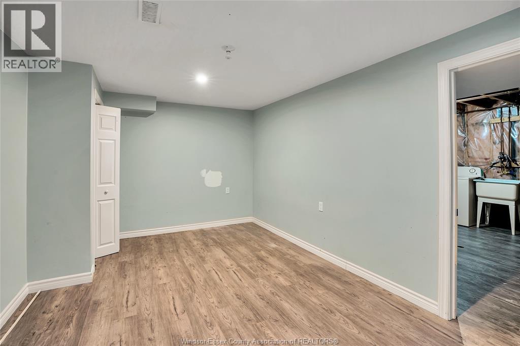 1272 South Pacific, Windsor, Ontario  N8X 5A2 - Photo 17 - 26023187
