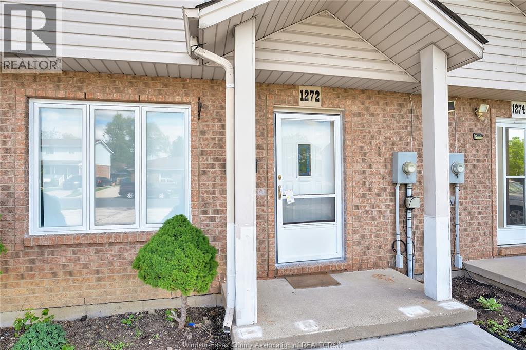 1272 South Pacific, Windsor, Ontario  N8X 5A2 - Photo 2 - 26023187