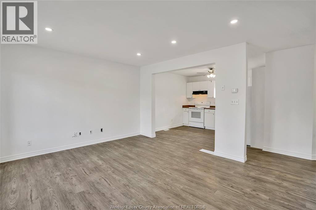 1272 South Pacific, Windsor, Ontario  N8X 5A2 - Photo 4 - 26023187
