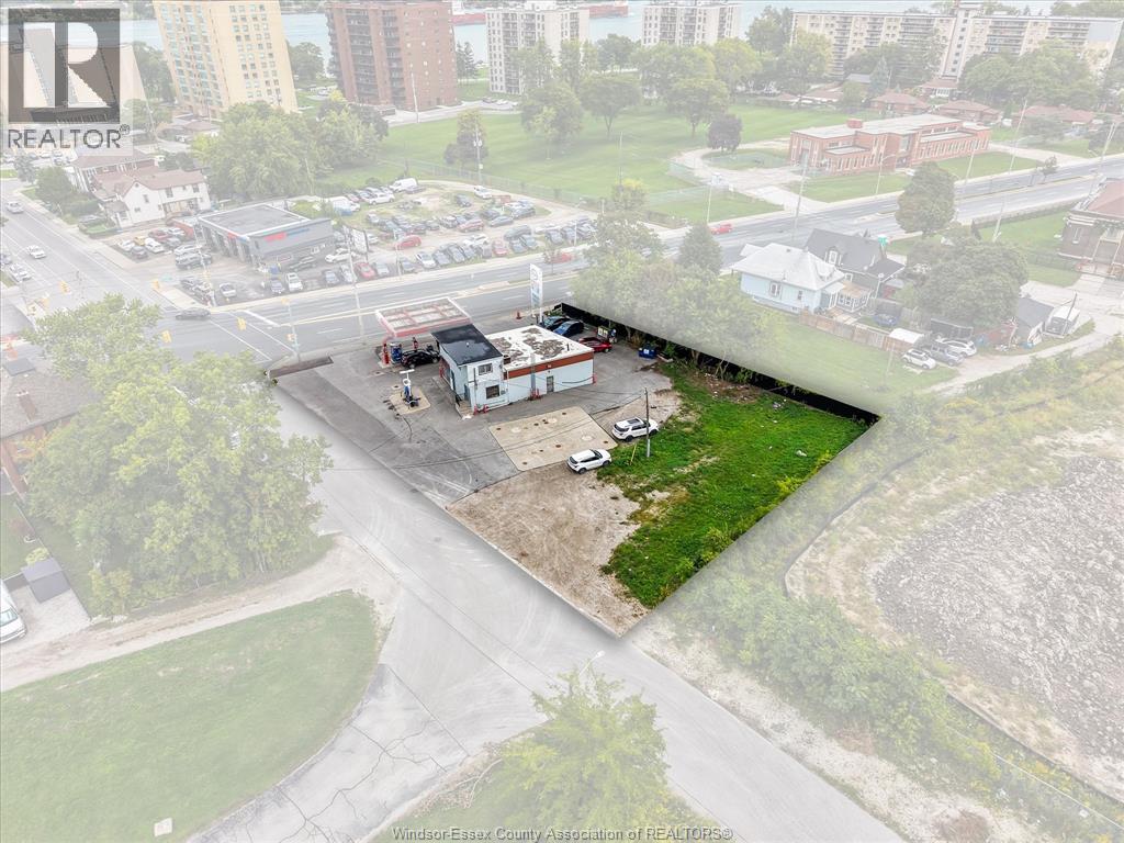 3511 Wyandotte, Windsor, Ontario  N8Y 1G2 - Photo 5 - 26023128