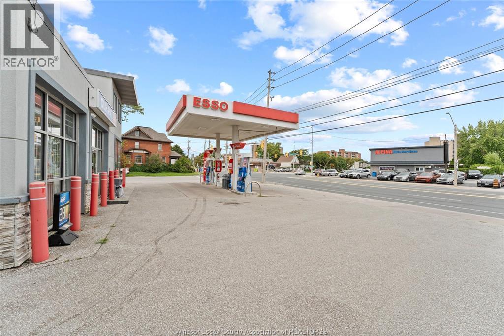 3511 Wyandotte, Windsor, Ontario  N8Y 1G2 - Photo 8 - 26023128