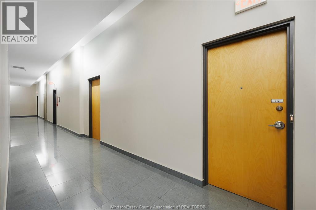2175 Wyandotte St North West Unit# 312, Windsor, Ontario  N8Y 5B9 - Photo 37 - 26022714