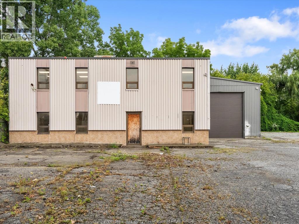 602 Ellis Street West, Windsor, Ontario  N8X 1Y7 - Photo 2 - 26023192