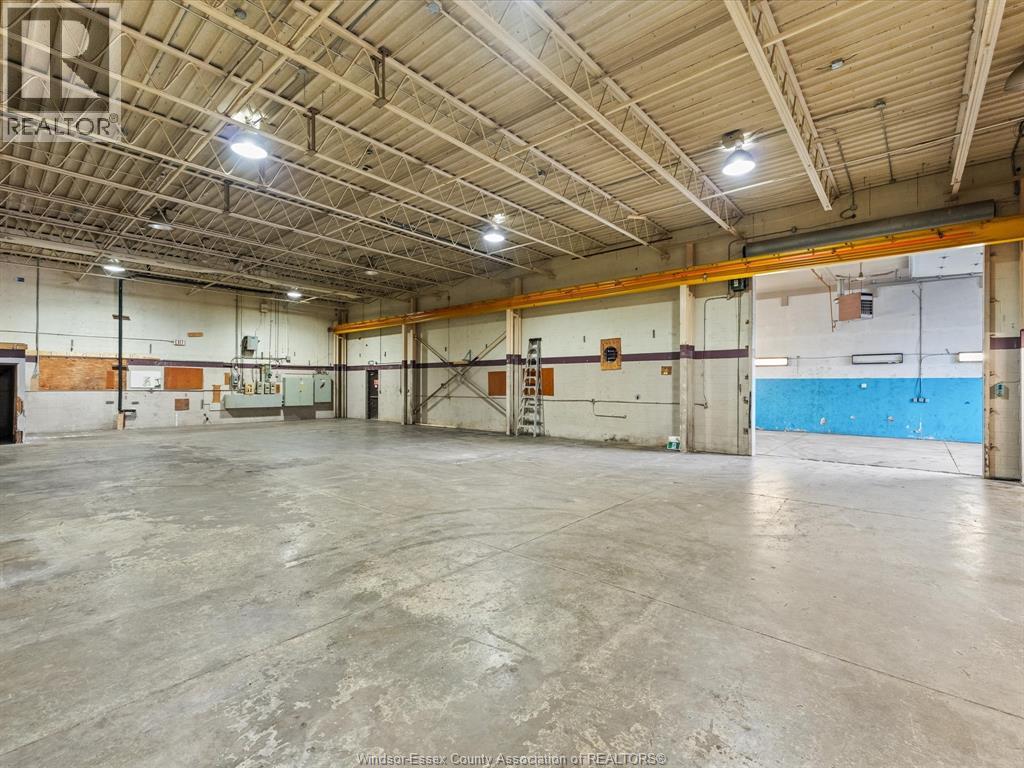 602 Ellis Street West, Windsor, Ontario  N8X 1Y7 - Photo 7 - 26023192