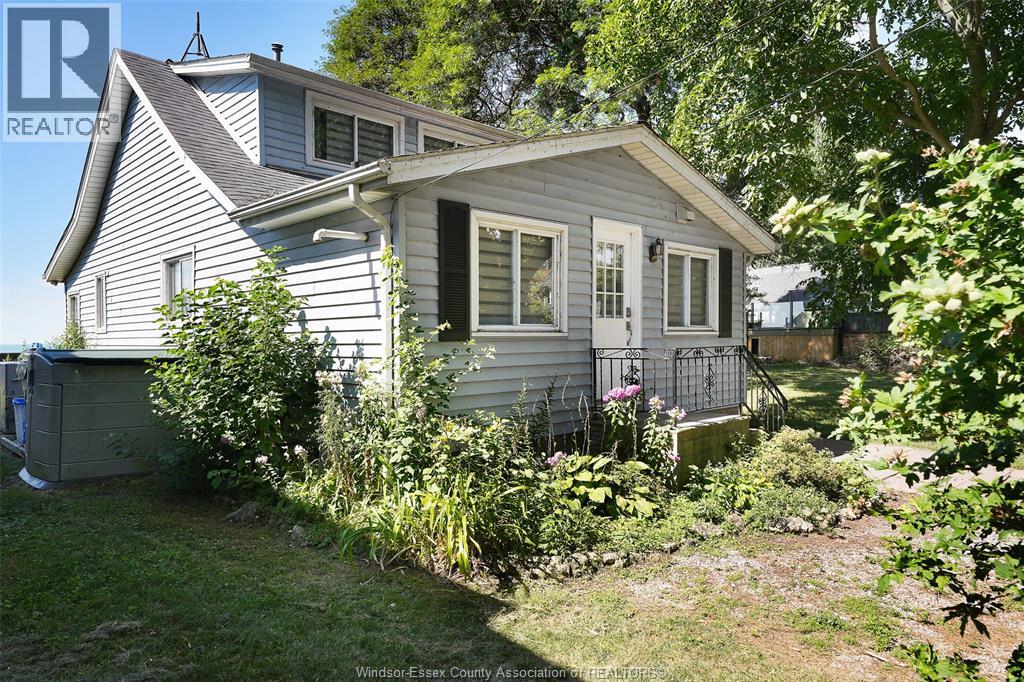 69 Willow Beach Road, Amherstburg, Ontario  N9V 2Y8 - Photo 3 - 26023203