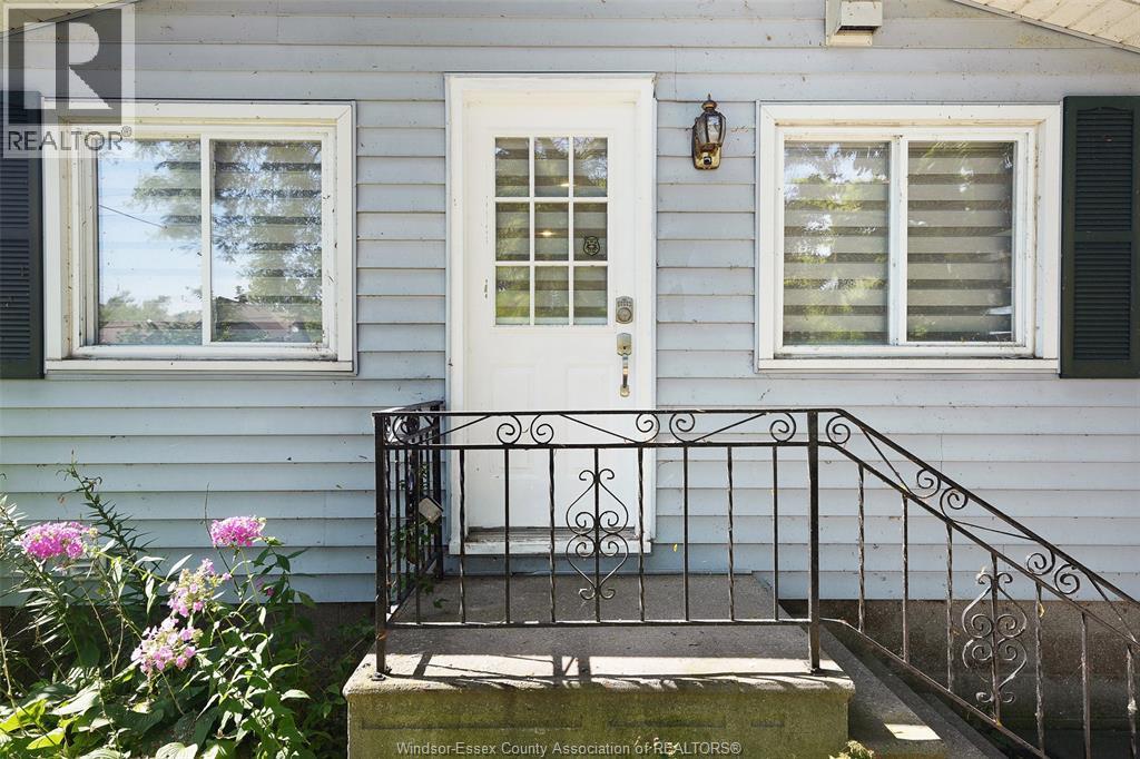 69 Willow Beach Road, Amherstburg, Ontario  N9V 2Y8 - Photo 4 - 26023203