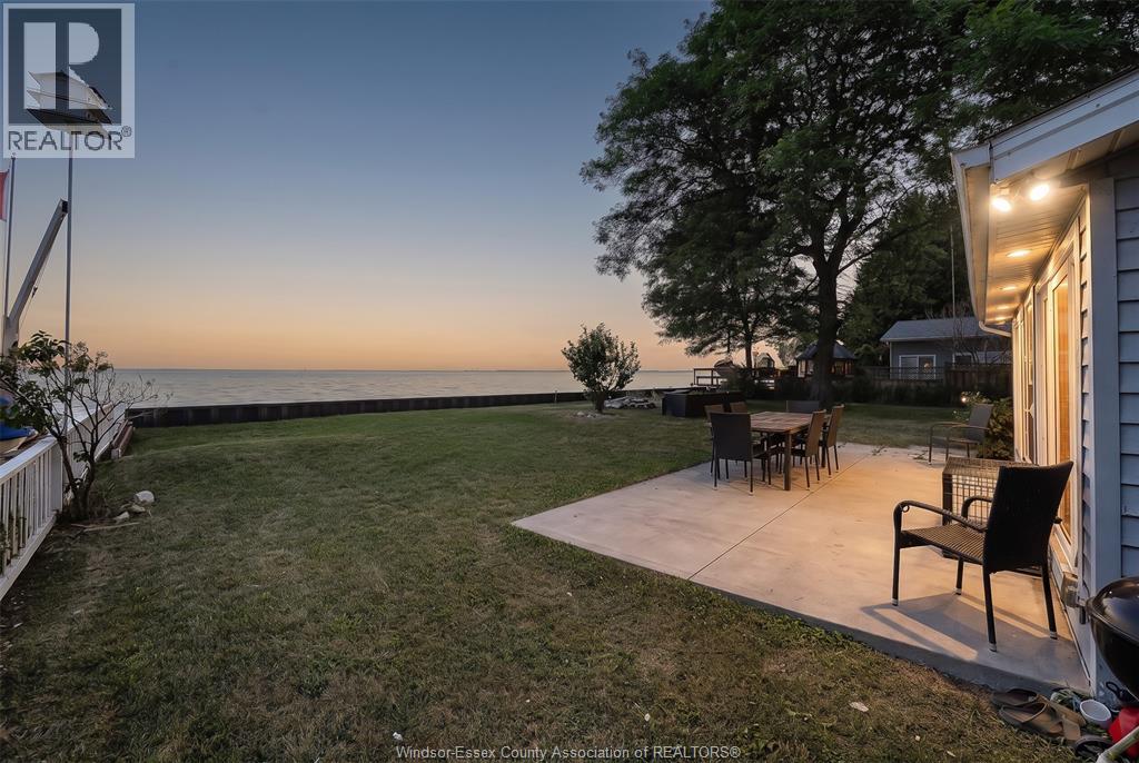 69 Willow Beach Road, Amherstburg, Ontario  N9V 2Y8 - Photo 5 - 26023203