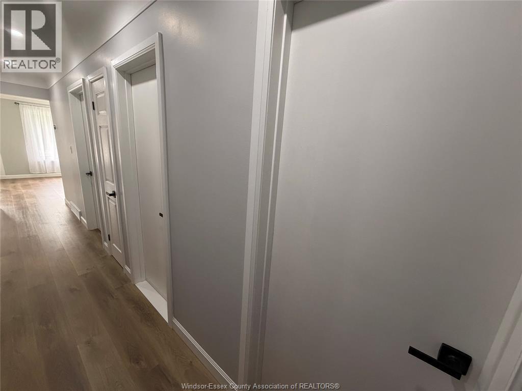 4245 Wyandotte Street East, Windsor, Ontario  N8Y 1G8 - Photo 7 - 26023134