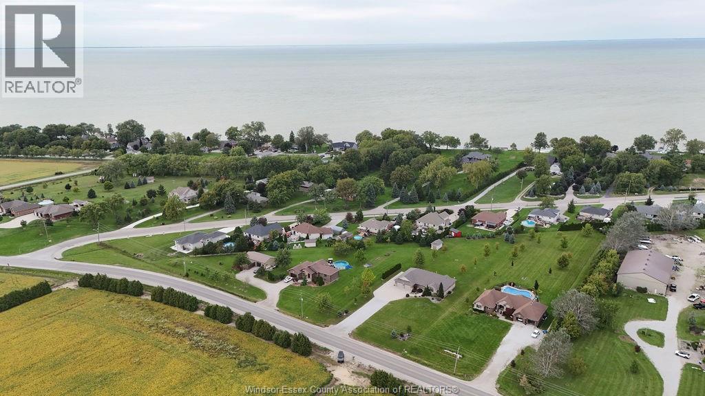 1352 Tecumseh Rd, Lakeshore, Ontario  N0R 1N0 - Photo 47 - 26022957