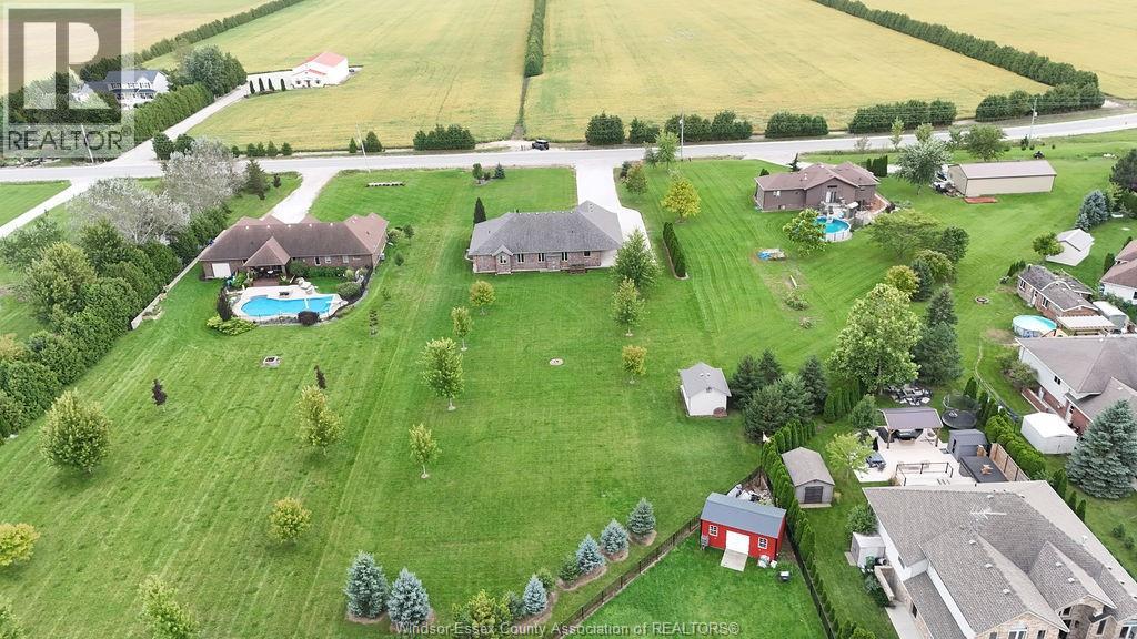 1352 Tecumseh Rd, Lakeshore, Ontario  N0R 1N0 - Photo 49 - 26022957