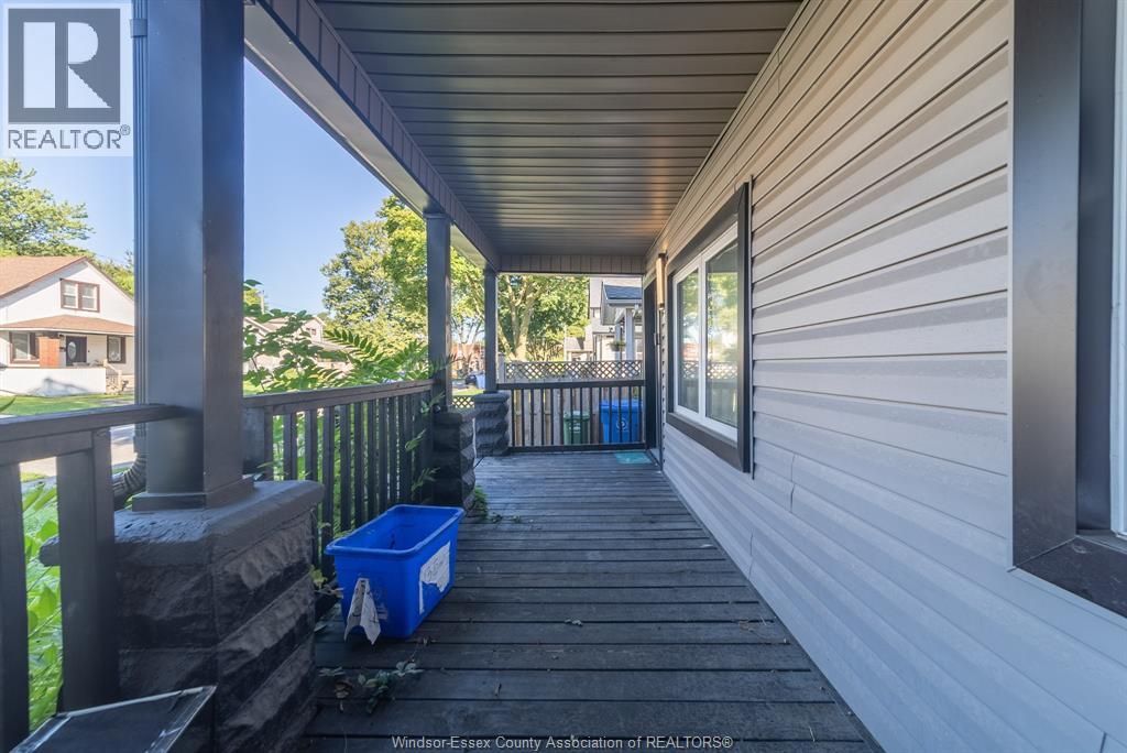 1354 Mckay Avenue, Windsor, Ontario  N9B 2B2 - Photo 5 - 26022906