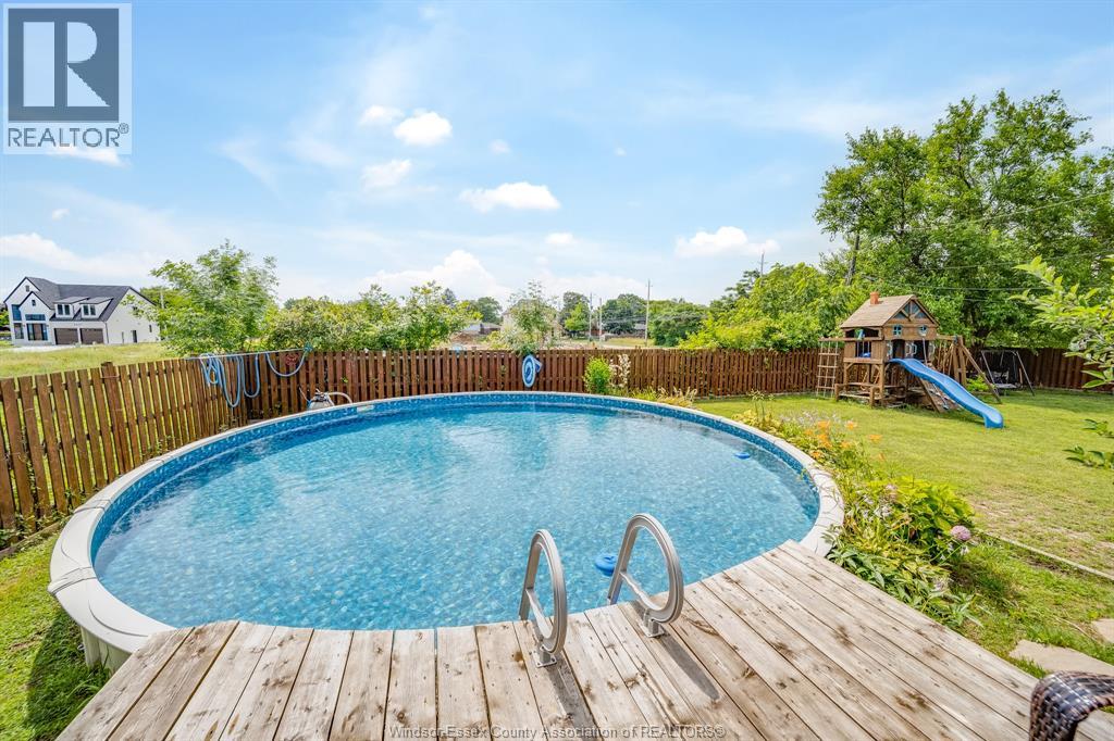 2405 Roxborough Boulevard, Windsor, Ontario  N9E 2Z7 - Photo 44 - 26022913