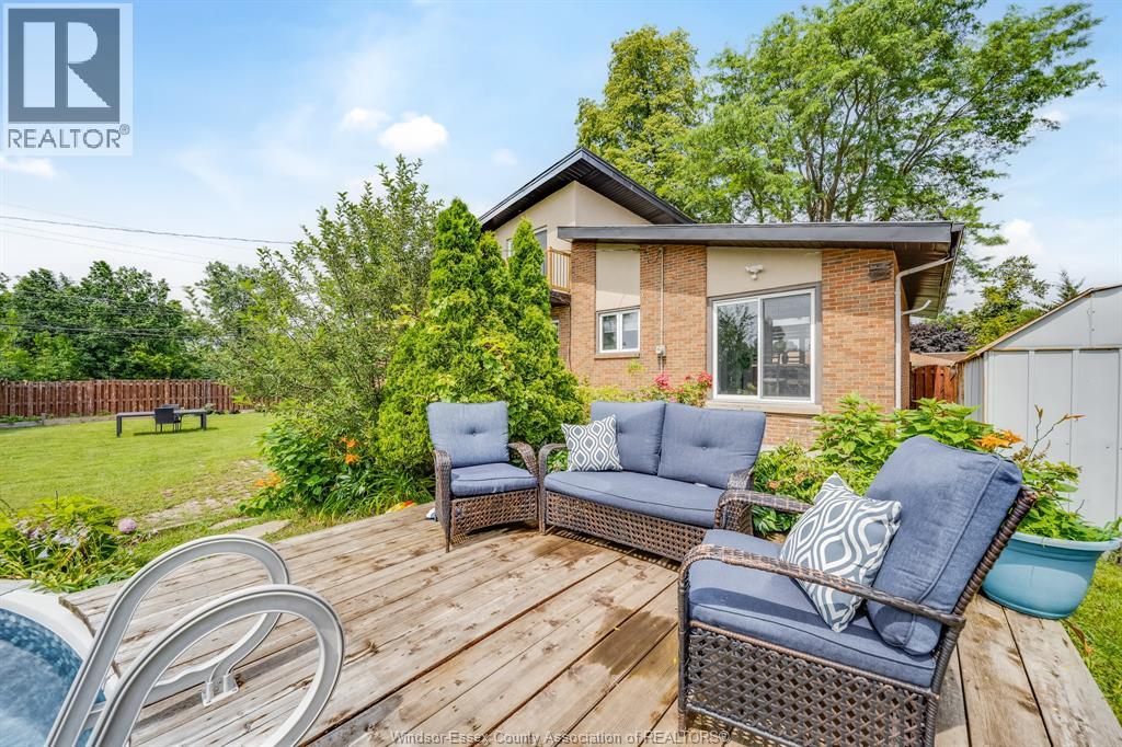 2405 Roxborough Boulevard, Windsor, Ontario  N9E 2Z7 - Photo 45 - 26022913
