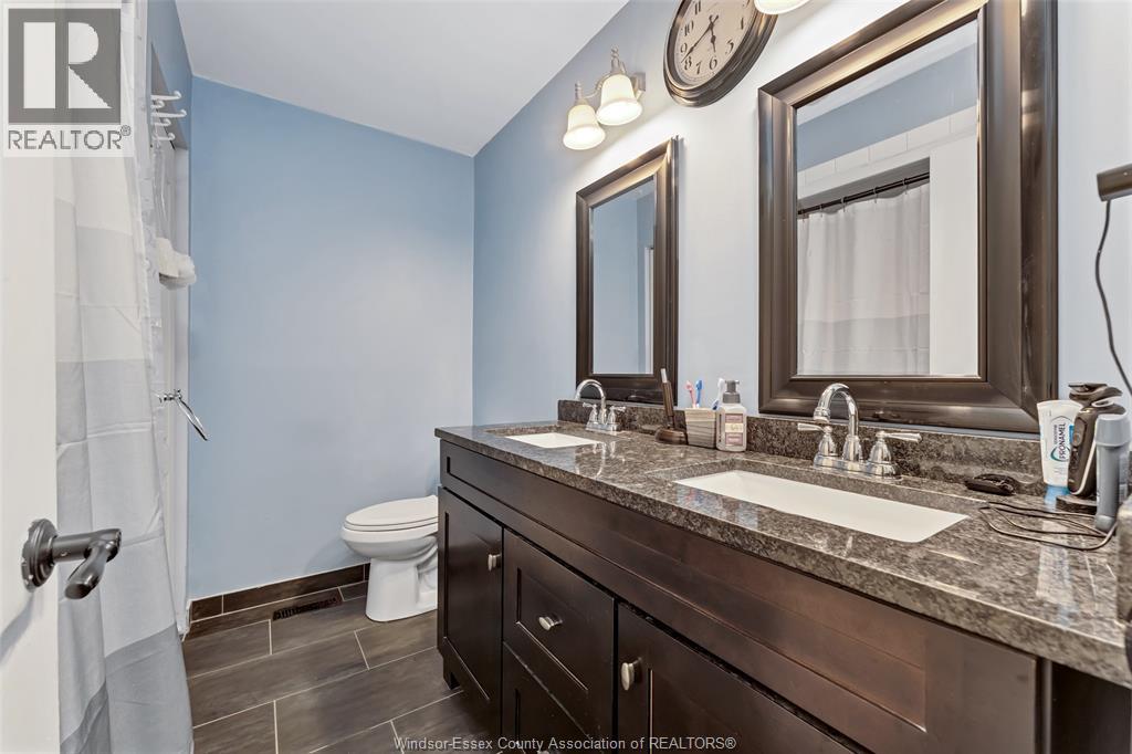 12117 Valente Court, Tecumseh, Ontario  N8N 3B9 - Photo 17 - 26023235