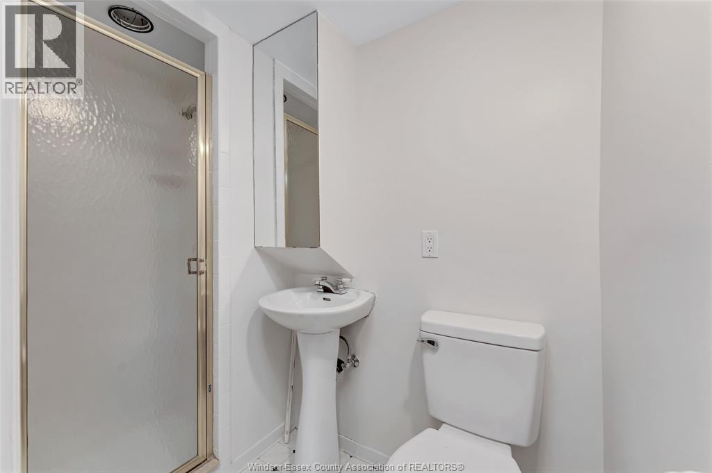 12117 Valente Court, Tecumseh, Ontario  N8N 3B9 - Photo 31 - 26023235
