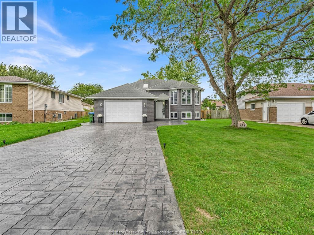 242 George Crescent, Lakeshore, Ontario  N0R 1A0 - Photo 2 - 26023231