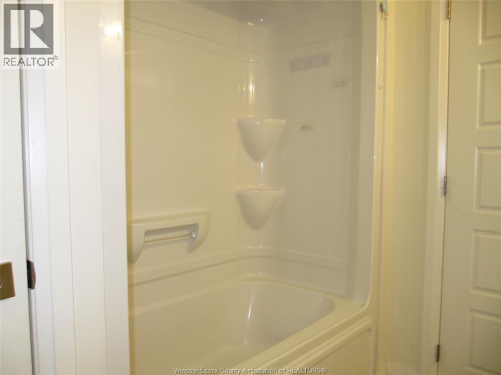 305 Morin Road, Amherstburg, Ontario  N9V 4B5 - Photo 12 - 26023205