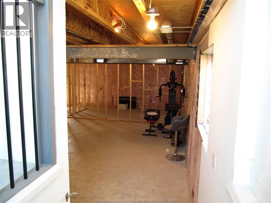 305 Morin Road, Amherstburg, Ontario  N9V 4B5 - Photo 21 - 26023205
