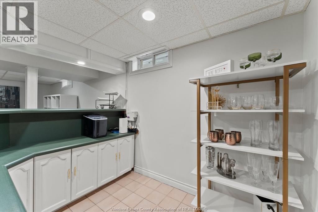 3425 Roxborough Boulevard, Windsor, Ontario  N9E 2Z9 - Photo 22 - 26023158