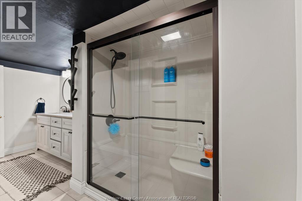 3425 Roxborough Boulevard, Windsor, Ontario  N9E 2Z9 - Photo 24 - 26023158