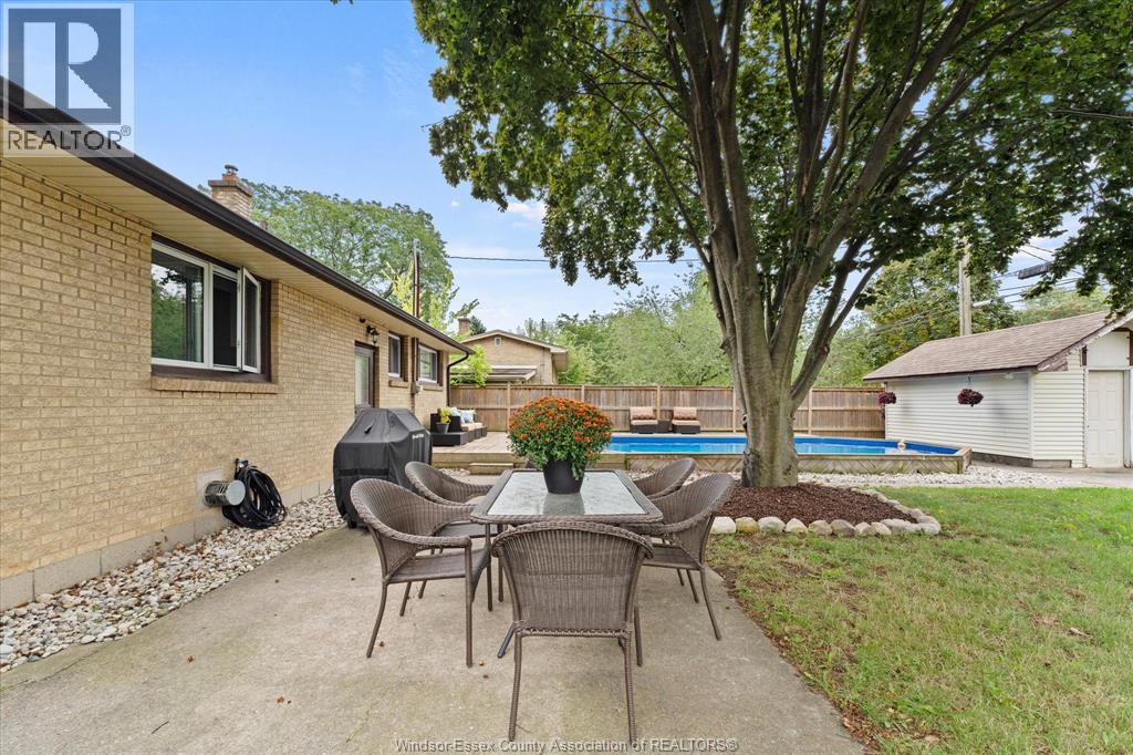 3425 Roxborough Boulevard, Windsor, Ontario  N9E 2Z9 - Photo 28 - 26023158