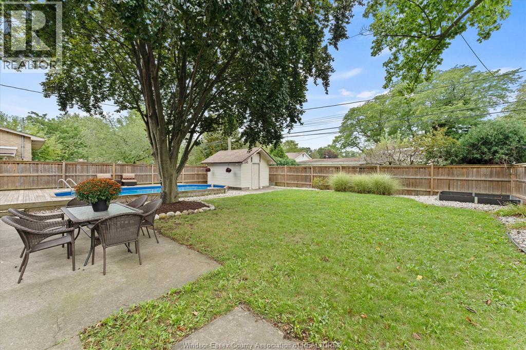 3425 Roxborough Boulevard, Windsor, Ontario  N9E 2Z9 - Photo 31 - 26023158