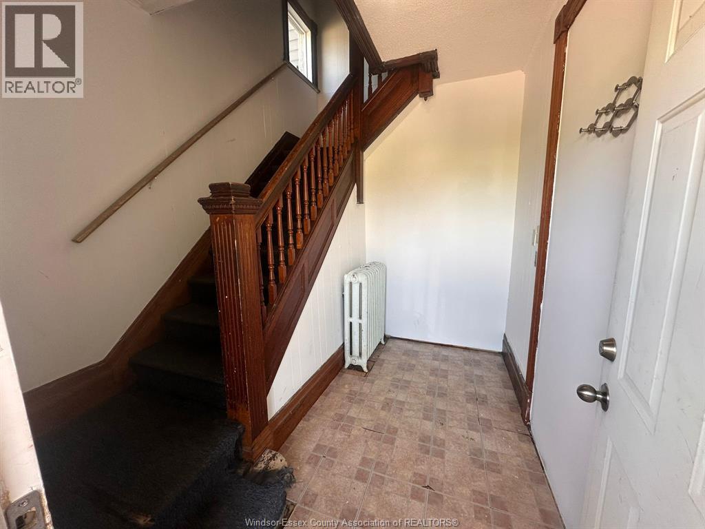 559 Assumption, Windsor, Ontario  N9A 3B3 - Photo 21 - 26023223