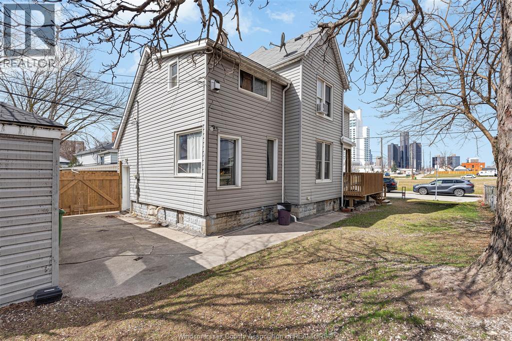 559 Assumption, Windsor, Ontario  N9A 3B3 - Photo 31 - 26023223