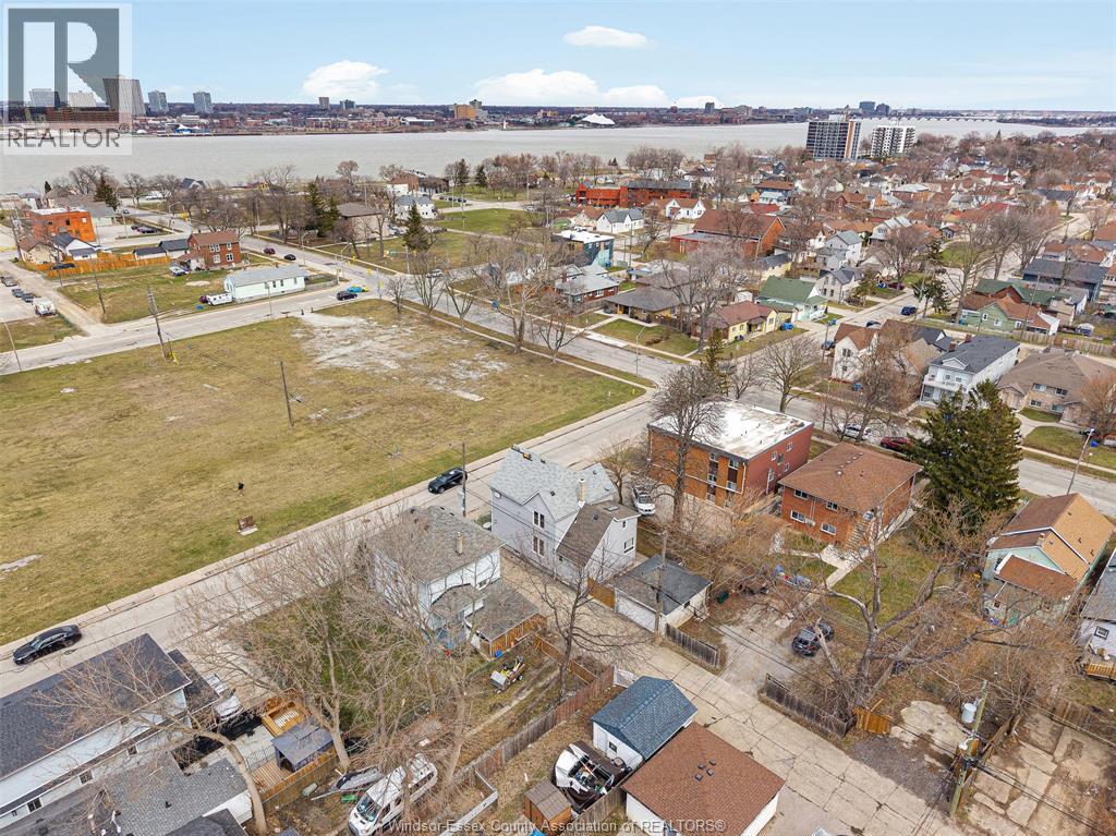 559 Assumption, Windsor, Ontario  N9A 3B3 - Photo 34 - 26023223