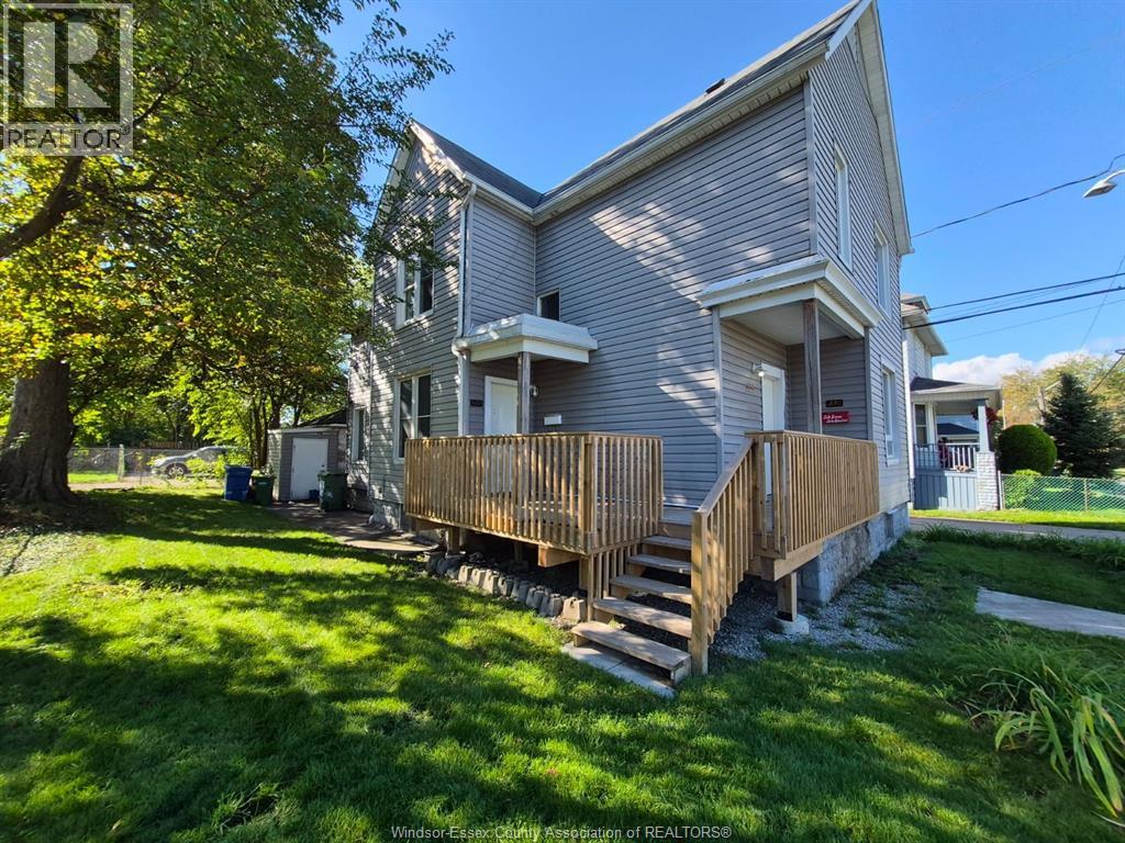 559 Assumption, Windsor, Ontario  N9A 3B3 - Photo 36 - 26023223