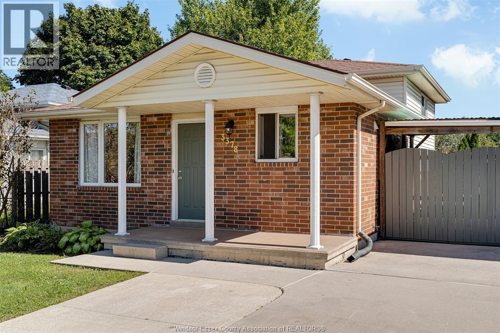 3378 CANDLEWOOD CRESCENT, Windsor, Ontario