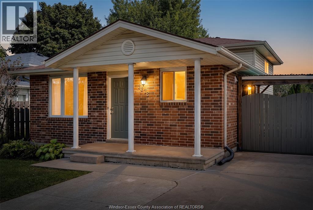 3378 Candlewood Crescent, Windsor, Ontario  N8W 5M5 - Photo 2 - 26023253