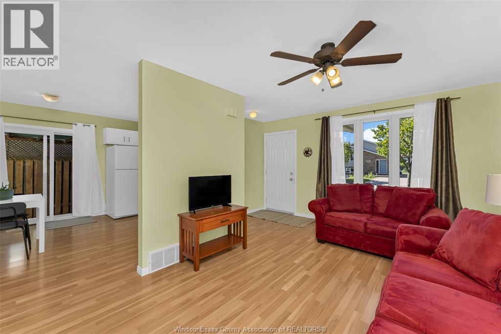 3378 Candlewood Crescent, Windsor, Ontario  N8W 5M5 - Photo 9 - 26023253