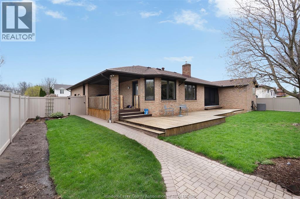 2098 Edgemore Avenue, Lasalle, Ontario  N9H 2K1 - Photo 46 - 26023247