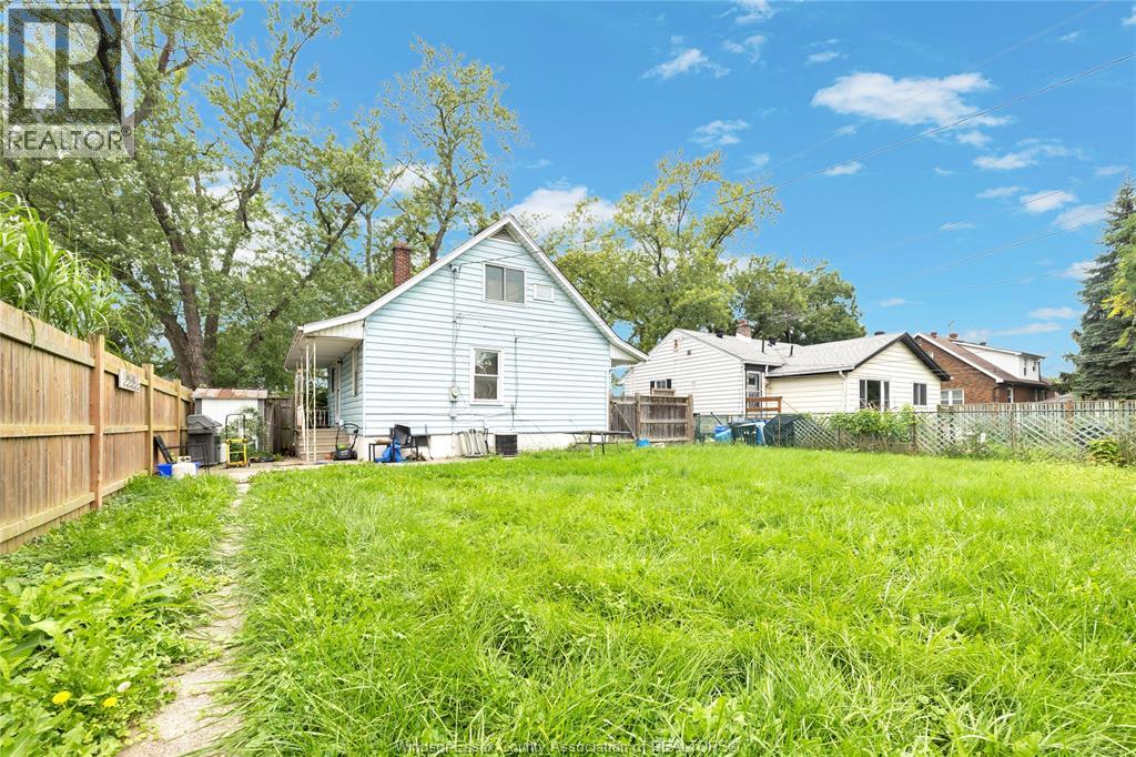 1658 Arthur, Windsor, Ontario  N8Y 3Z3 - Photo 20 - 26023221