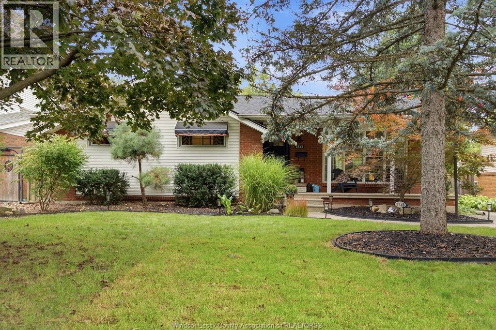 3343 ST PATRICK'S AVENUE, Windsor, Ontario