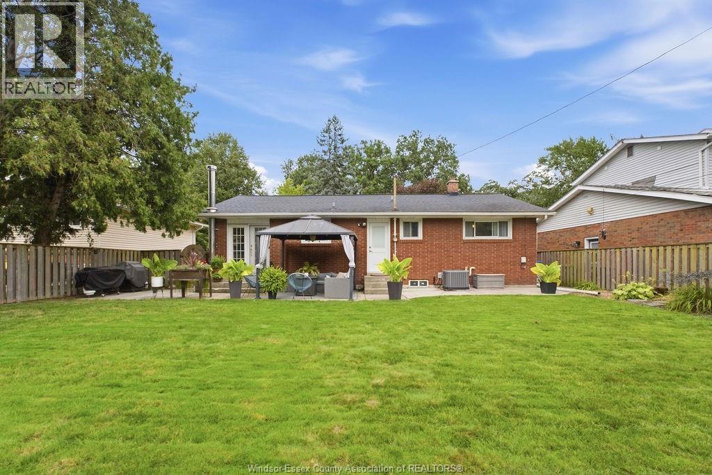 3343 St Patrick's Avenue, Windsor, Ontario  N9E 3H2 - Photo 33 - 26023262