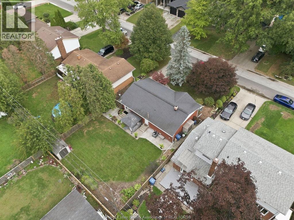 3343 St Patrick's Avenue, Windsor, Ontario  N9E 3H2 - Photo 39 - 26023262