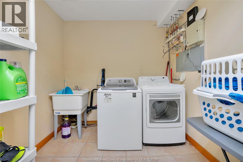 2078 Rockport, Windsor, Ontario  N9G 3A6 - Photo 24 - 26023173