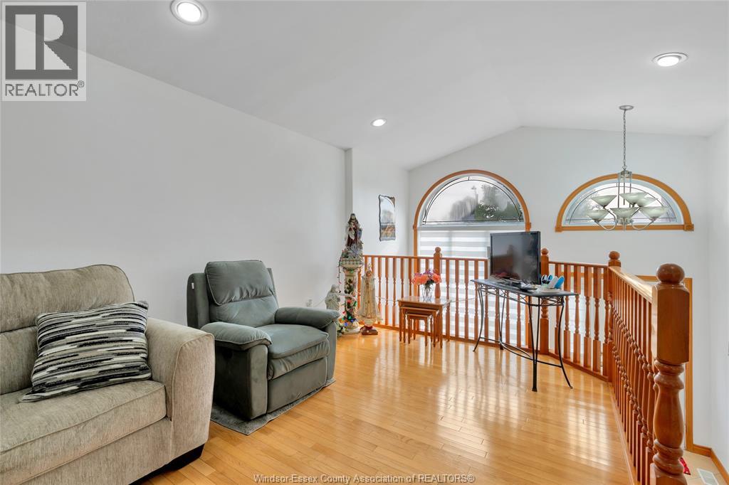 2078 Rockport, Windsor, Ontario  N9G 3A6 - Photo 5 - 26023173