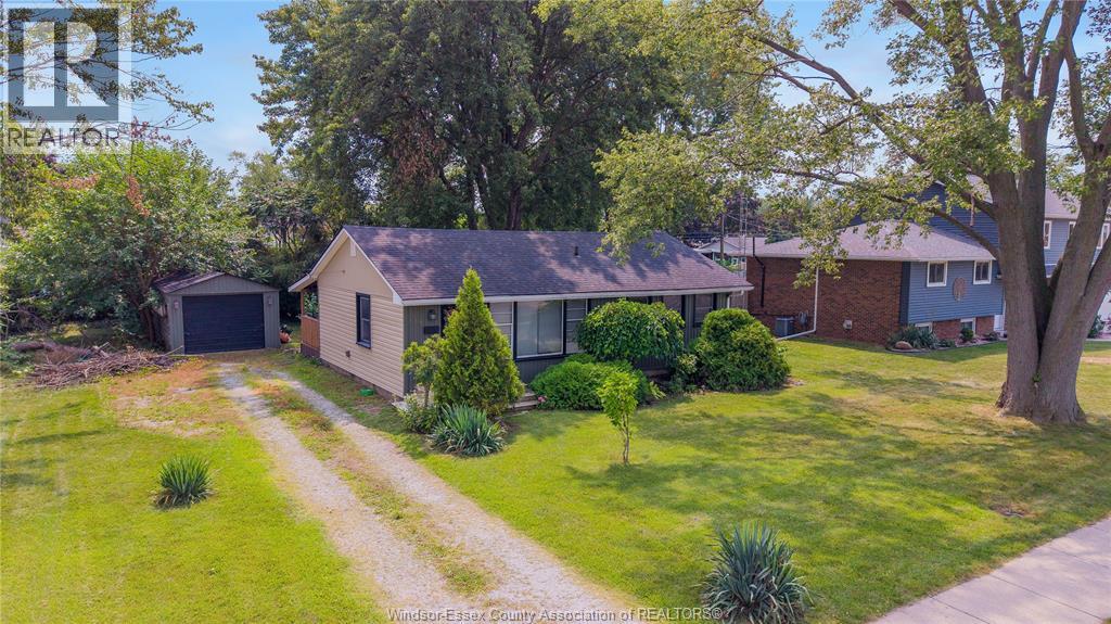 350 Bouffard, Lasalle, Ontario  N9J 1G2 - Photo 1 - 26023267